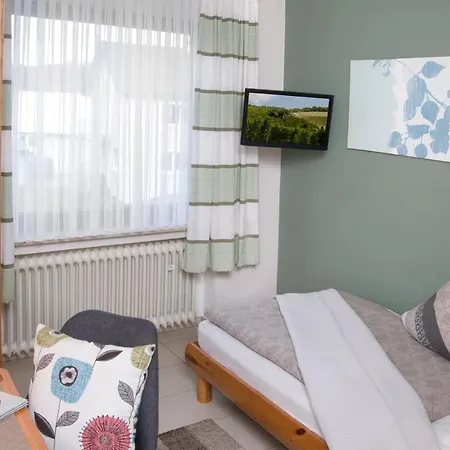 Hotel-restaurant Im Goldenen Grund Hotell Korperich