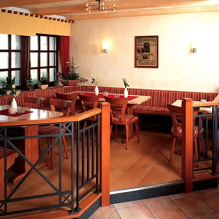 Hotel-restaurant Im Goldenen Grund Hotel *