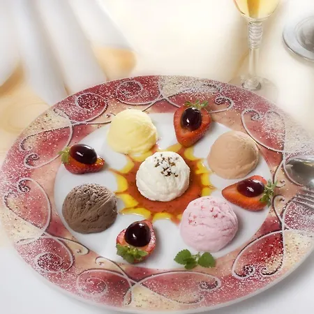 Hotel-restaurant Im Goldenen Grund Hotell Korperich